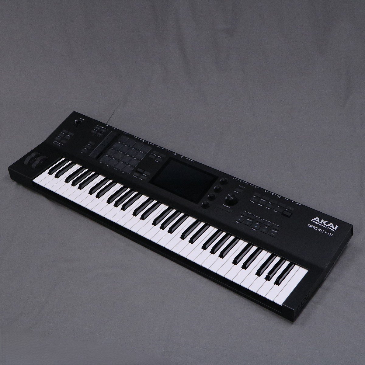 お値下げ中　美品！AKAI MPC KEY 61 (アカイ)動作確認済 Akai Professional MPC Key 61 Production Synthesizer | eBay