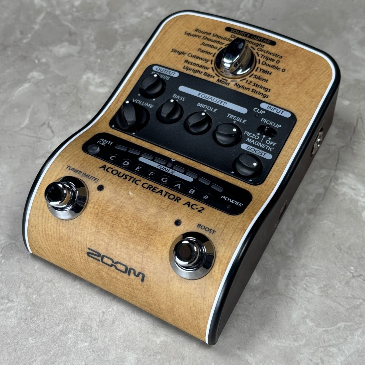 ZOOM AC-2 Acoustic Creator アコースティックギター用プリアンプ