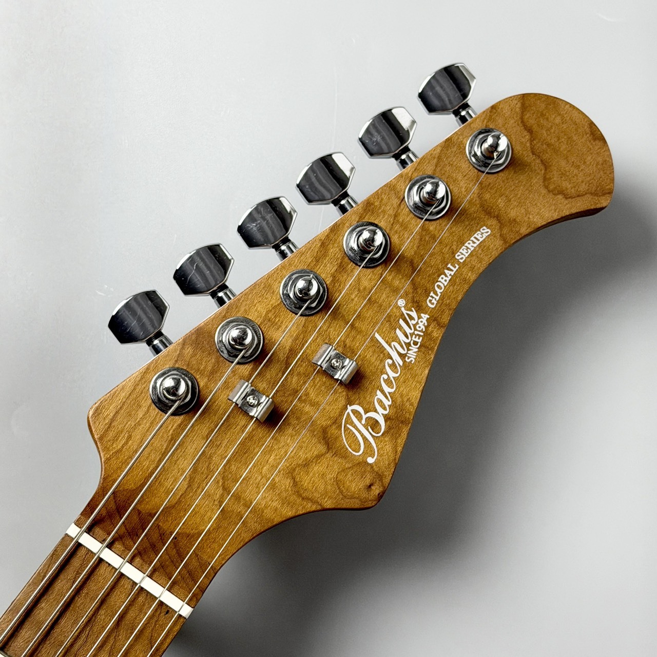 Bacchus　グローバルシリーズ　 tactics PLD　超美品です Bacchus TACTICS-STD/RSM -3 Tone Sunburst- 【メーカーアウトレット品