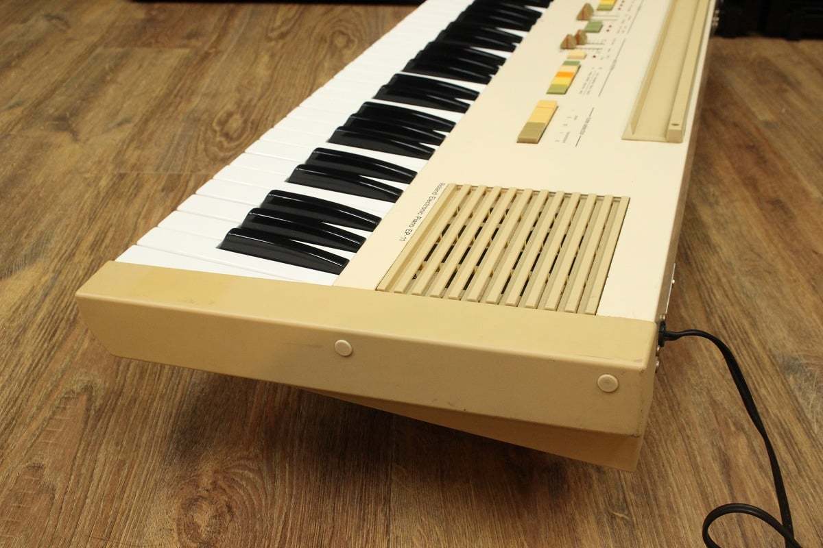 Roland EP-11（ベージュ） アナログ・エレクトリックピアノ 中古】 Roland / EP-11 Piano Plus 11 【VINTAGE】 【キーボードマート