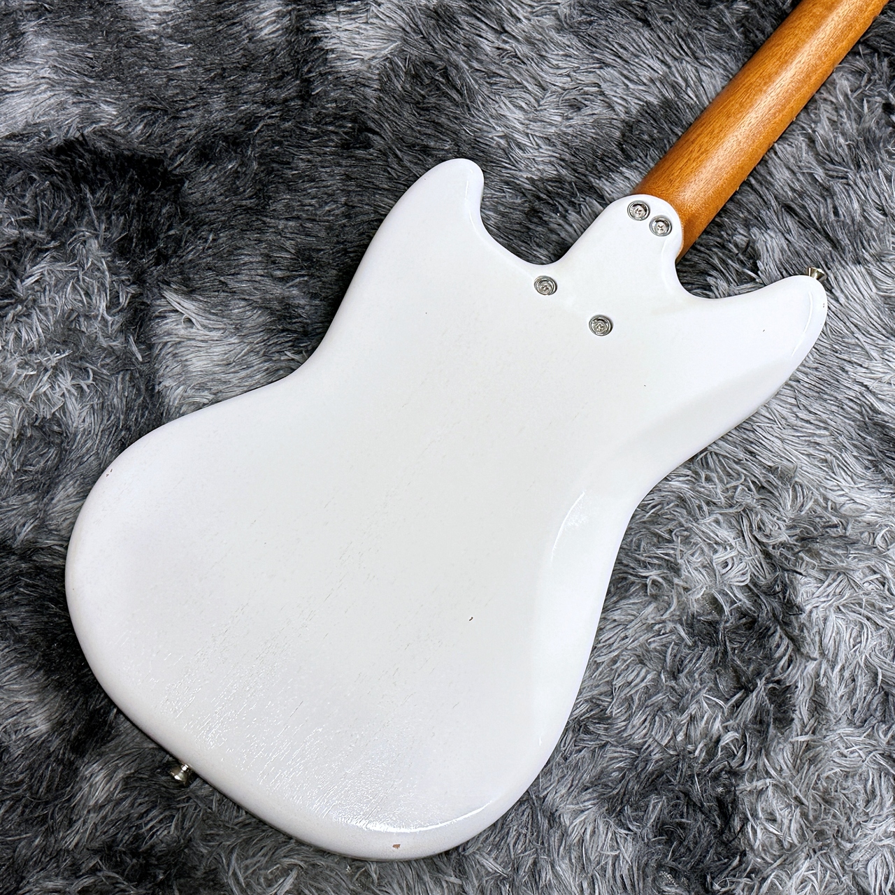 infinite Trad MG TV White w/Light Aged 【WINTER SELECTION特価