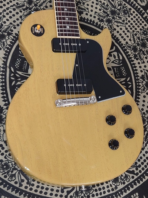 Gibson Les Paul Special -TV Yellow-【#215560002】【3.33kg】（新品