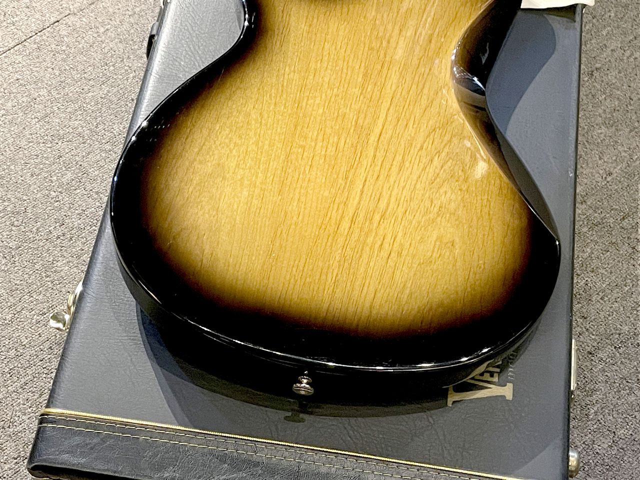 即発送 ARIA The Ventures Model 2000 VF-D1 ARIA The Ventures Model 2000 VF-D1（中古）【楽器検索デジマート】