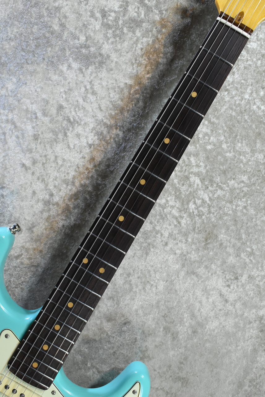 オールラッカー Fender 60s Stratocaster Fender FSR Made in Japan Traditional Late 60s Stratocaster