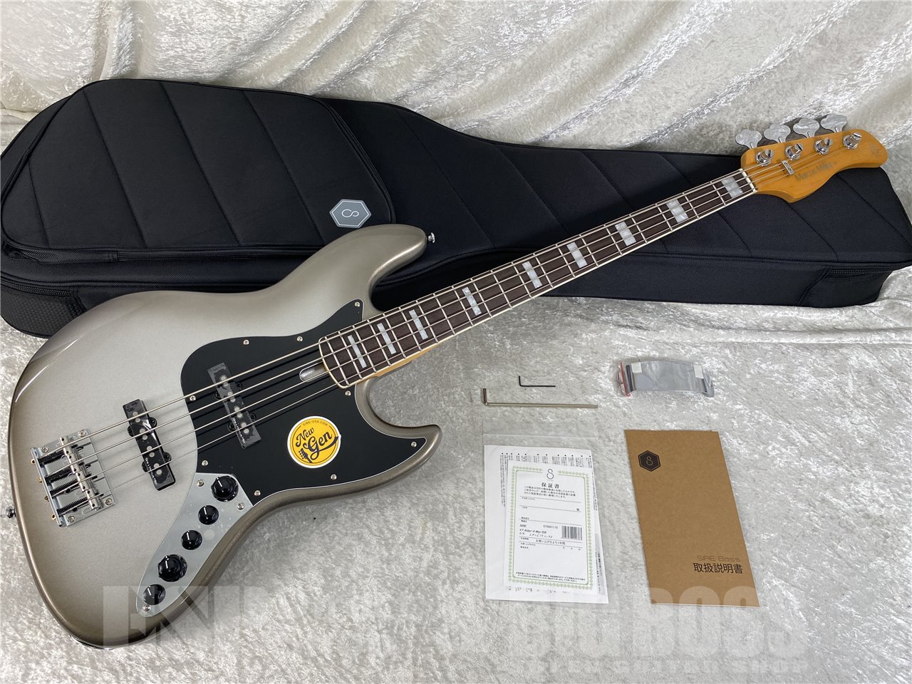 Sire Marcus Miller V7 New Gen 4-String (Mercury) （新品/送料無料