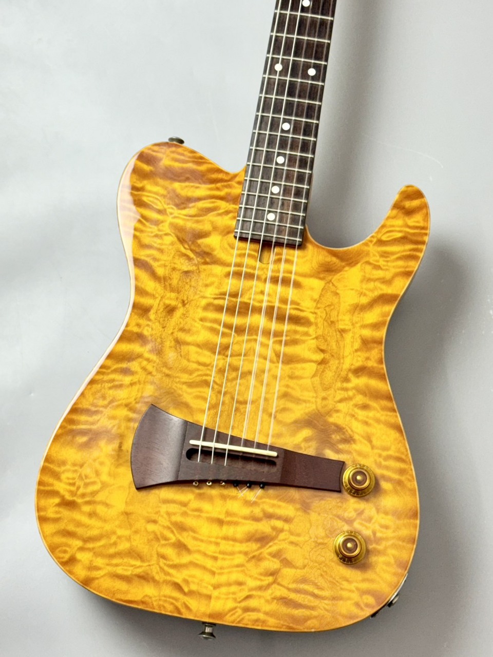 Crews Maniac Sound G.O.D 限定キルトメイプル Crews Maniac Sound SM-Gut 1990年代製【2.56KG】【USED】【美杢キルト