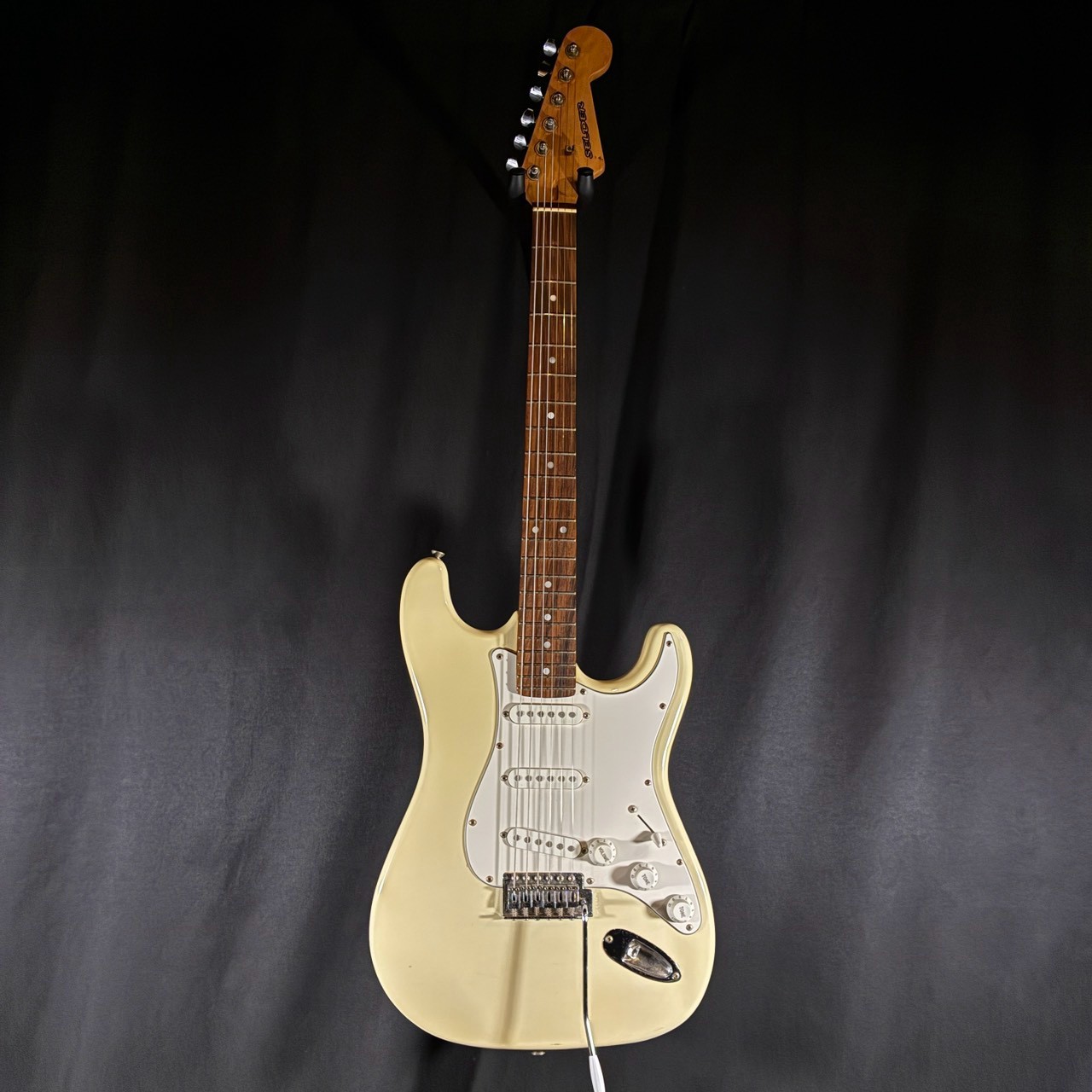 SELDER エレキギター ホワイト SELDER ST type Ivory color 【お値打ち価格・現状お渡し品】（中古