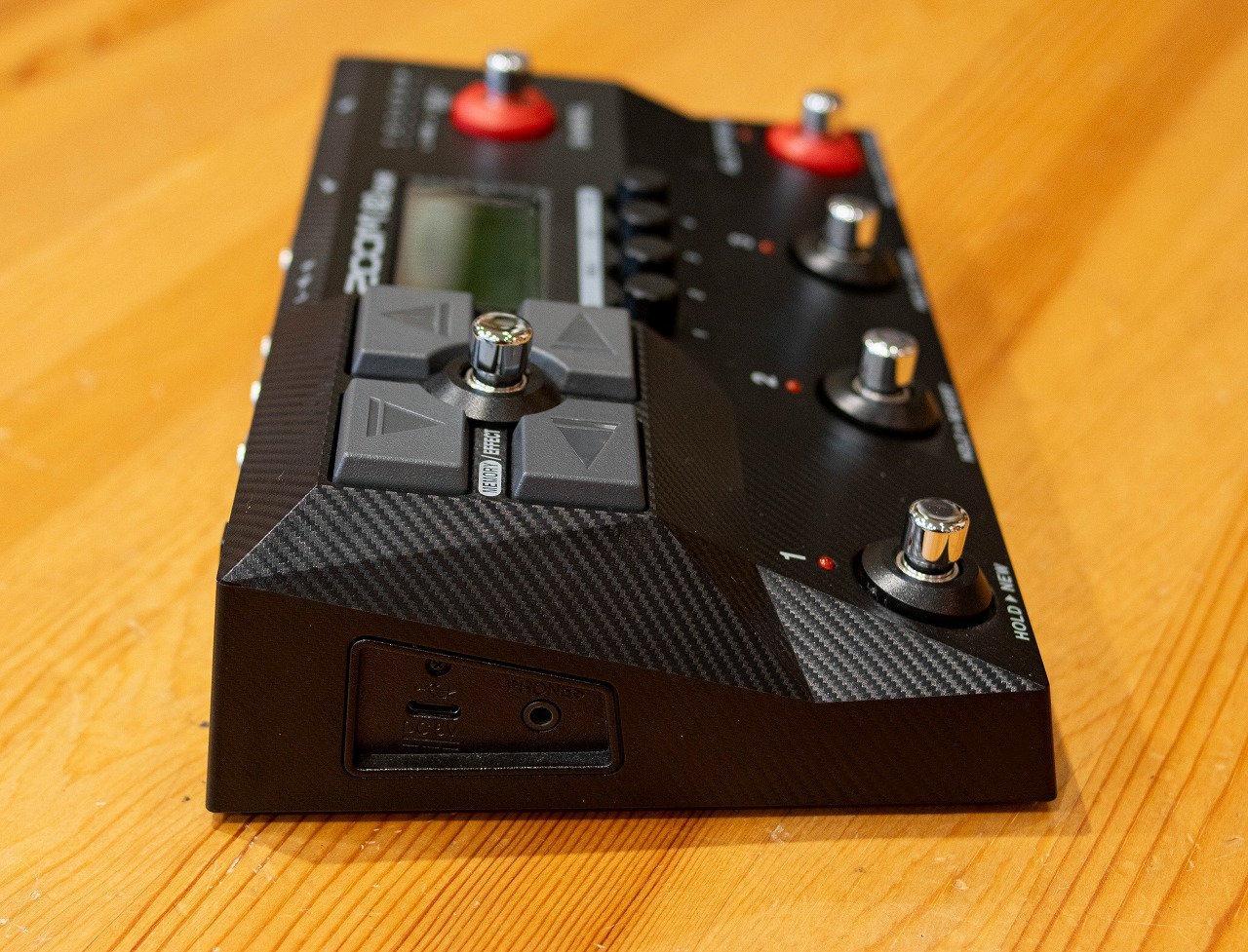 ZOOM B2 FOUR（中古/送料無料）【楽器検索デジマート】