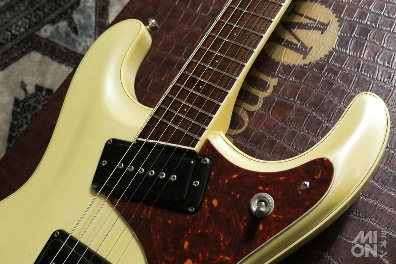 Mosrite Super Custom '63 The Ventures Model Pearl White (黒雲