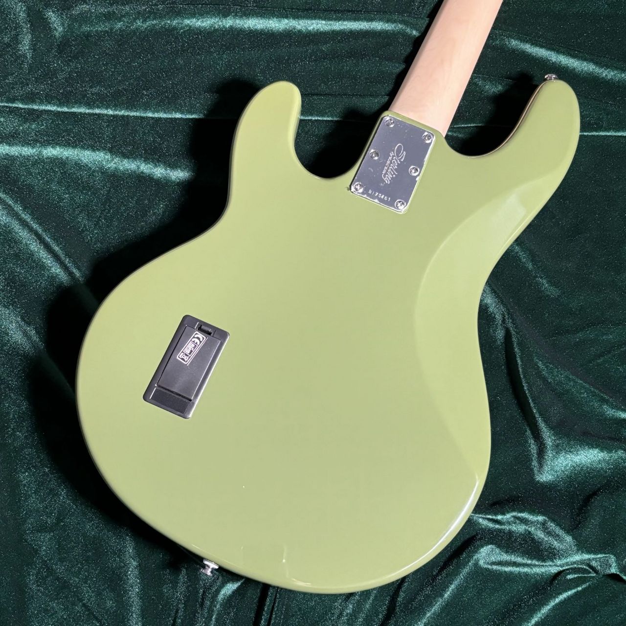 Sterling by MUSIC MAN RAY4 Olive Gloss エレキベース 【島村楽器限定