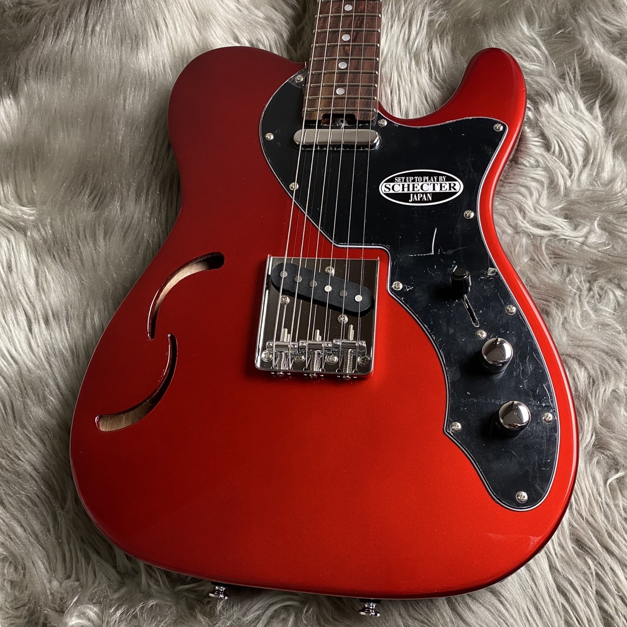 美品 限定生産モデル 美品 Schecter OL-PT-TH セミホロウ SPOTにOL-PT-TH/3TSが掲載されました | SCHECTER