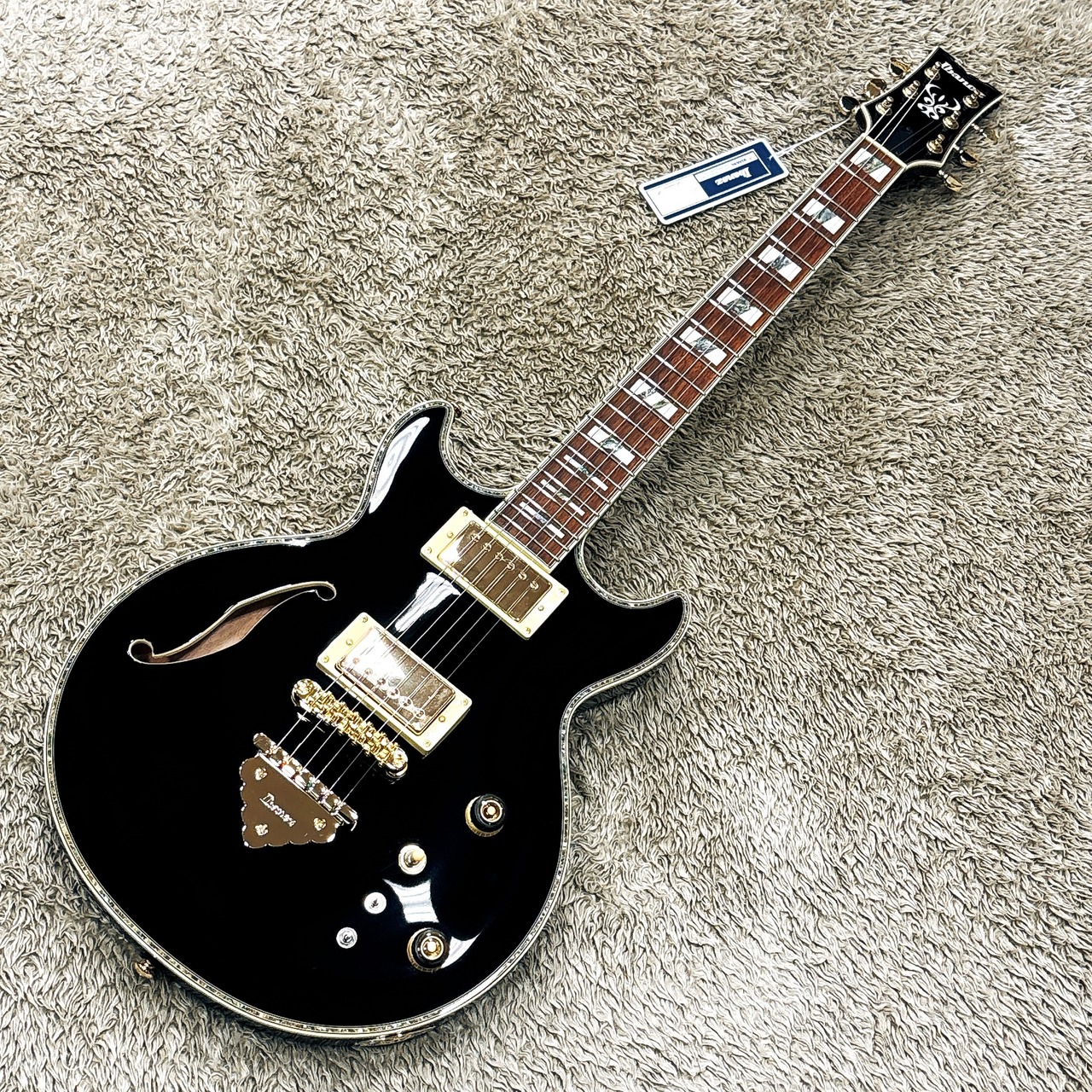 ギター Ibanez AR520H BK AR520H | AR | ELECTRIC GUITARS | PRODUCTS | Ibanez guitars