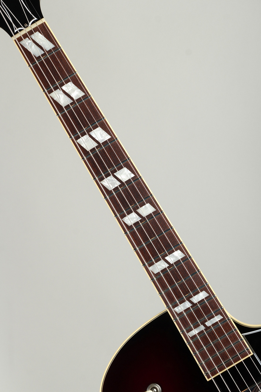 Archtop Tribute AT205MD Sunburst（中古）【楽器検索デジマート】