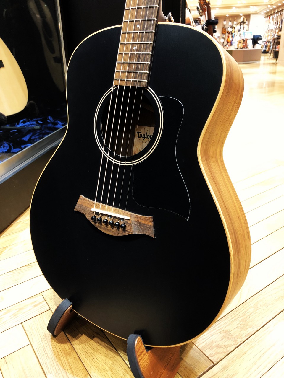 taylor110e SB 美品‼️レアモデル‼️ 110ce SB | 【クロサワ楽器店オンラインショップ】いい楽器との