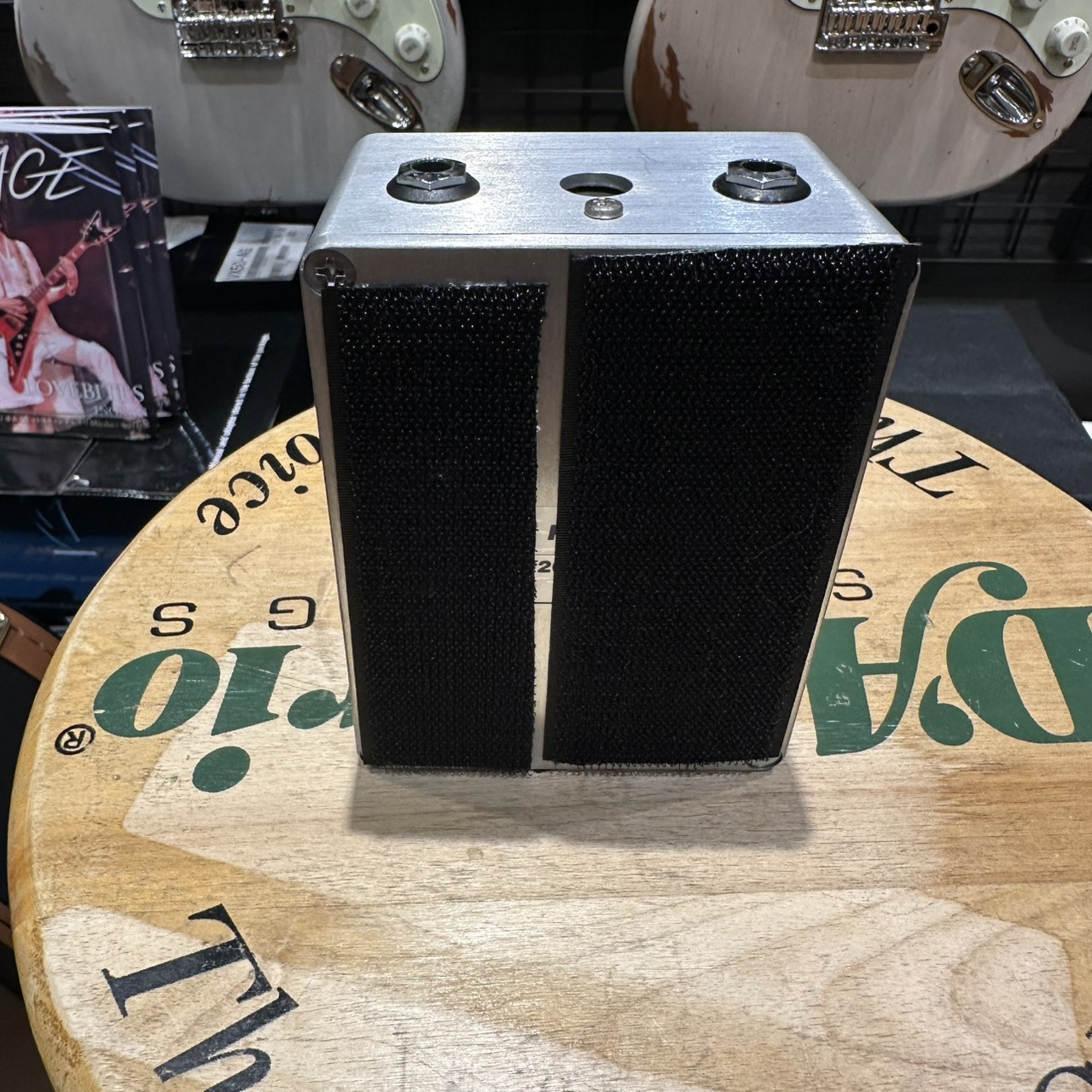 【12月中値下げ】FAT 318C コーラス 動作確認のみ未使用 12月中値下げ】FAT 318C コーラス 動作確認のみ未使用 - メルカリ 【12月中