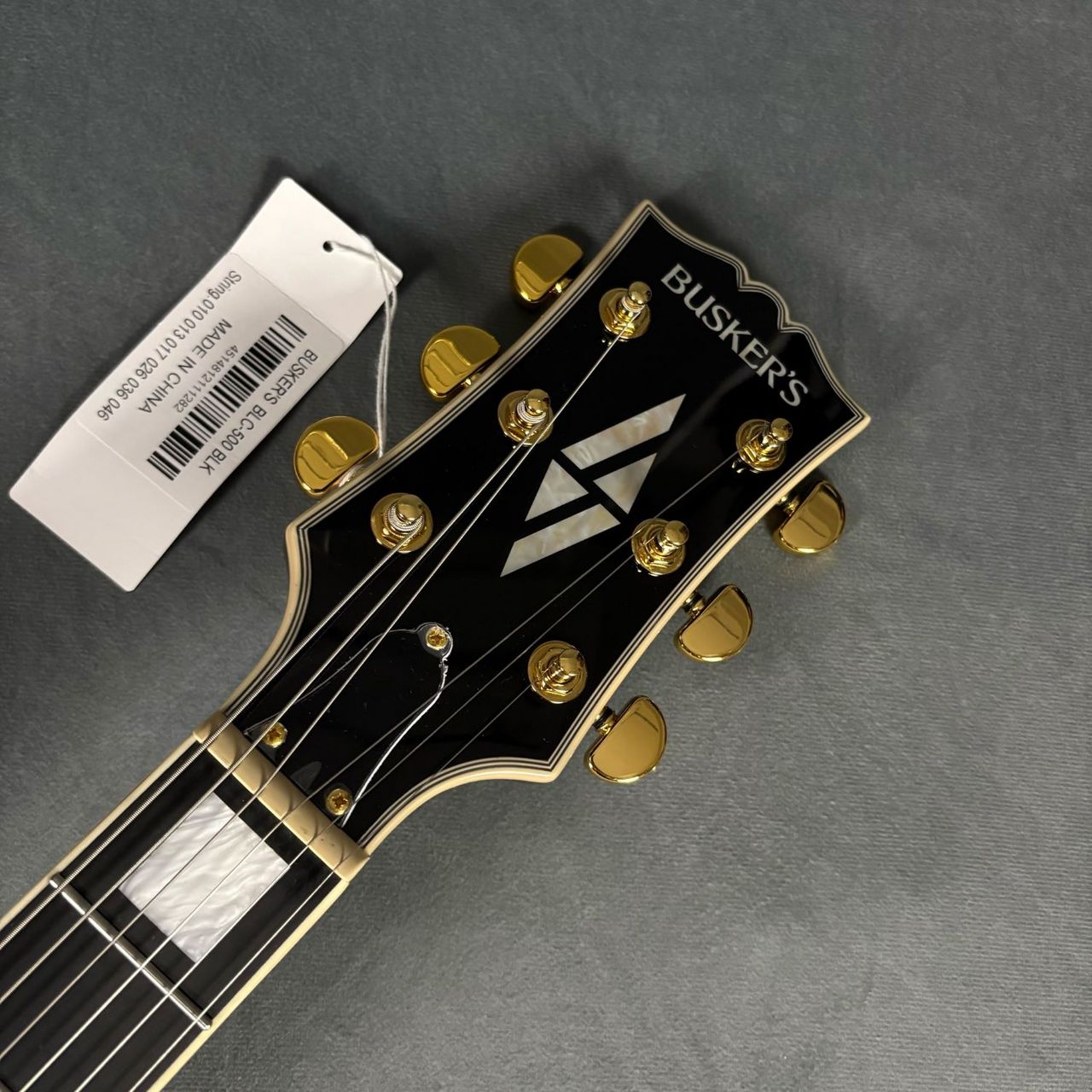 BUSKER'S バスターズ　ブラック エレキギター ゴールドパーツ BUSKER'S BLC-500 BLK レスポールカスタム ステンレスフレット