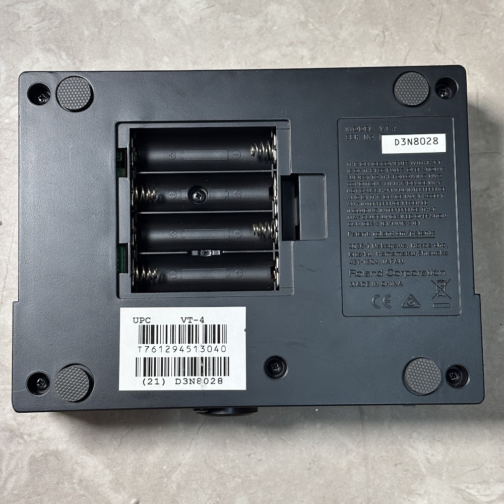 Roland 【展示品特価】 VT-4 (ボーカル用エフェクター)（新品特価/送料