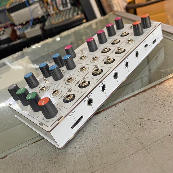 Modern Sounds Pluto（中古）【楽器検索デジマート】