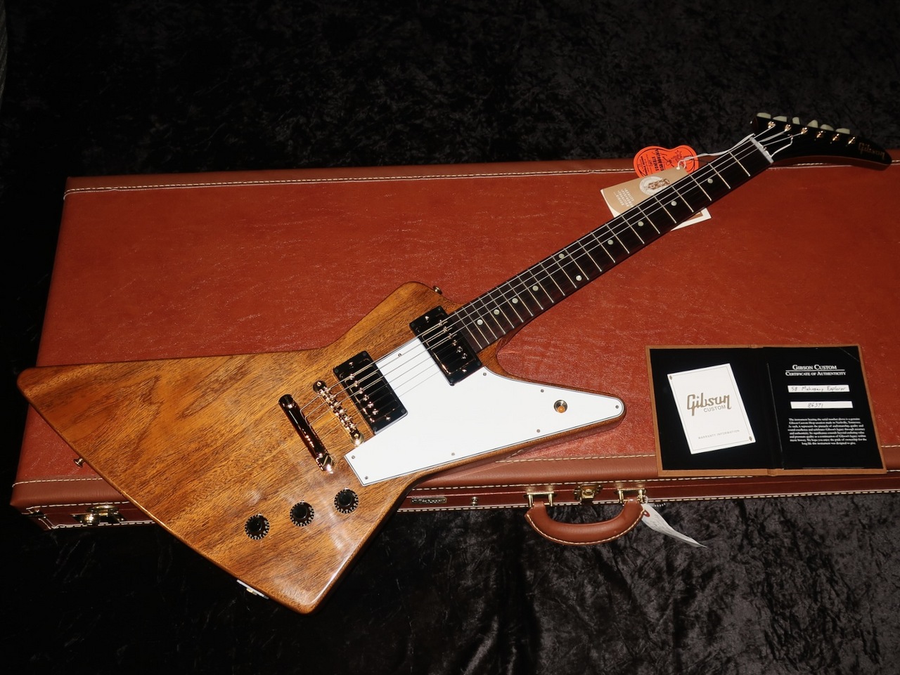 アンティーク Gibson Custom Shop Historic Collection 1958 Mahogany Explorer