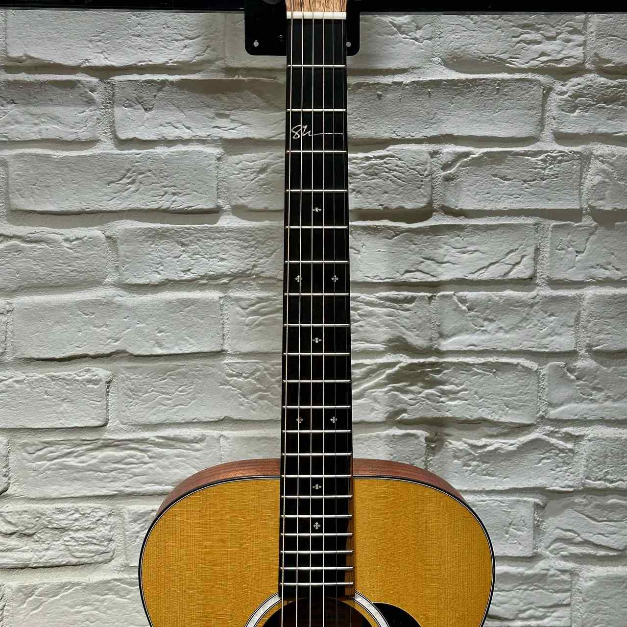 Martin 000Jr-10E Shawn Mendes 【シグネチャーモデル】【ボディ総単板