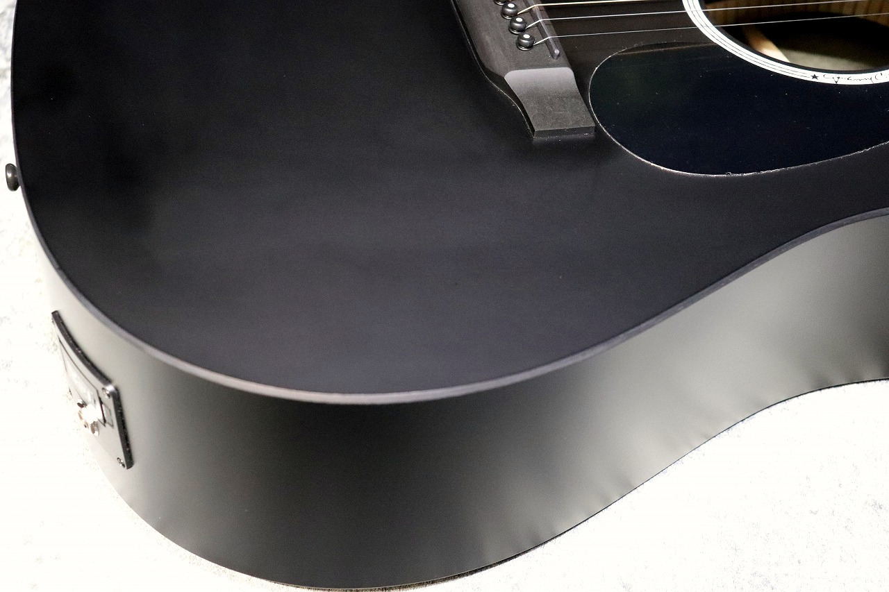 Martin DX Johnny Cash #3016599【漆黒のギターをお探しの方にお勧め