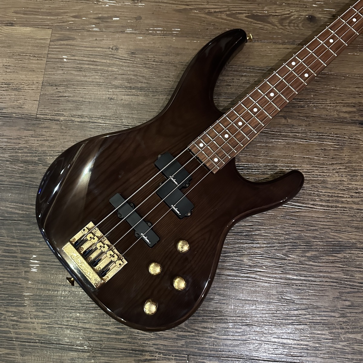 Jackson CSB-70 Electric bass（中古/送料無料）【楽器検索デジマート】
