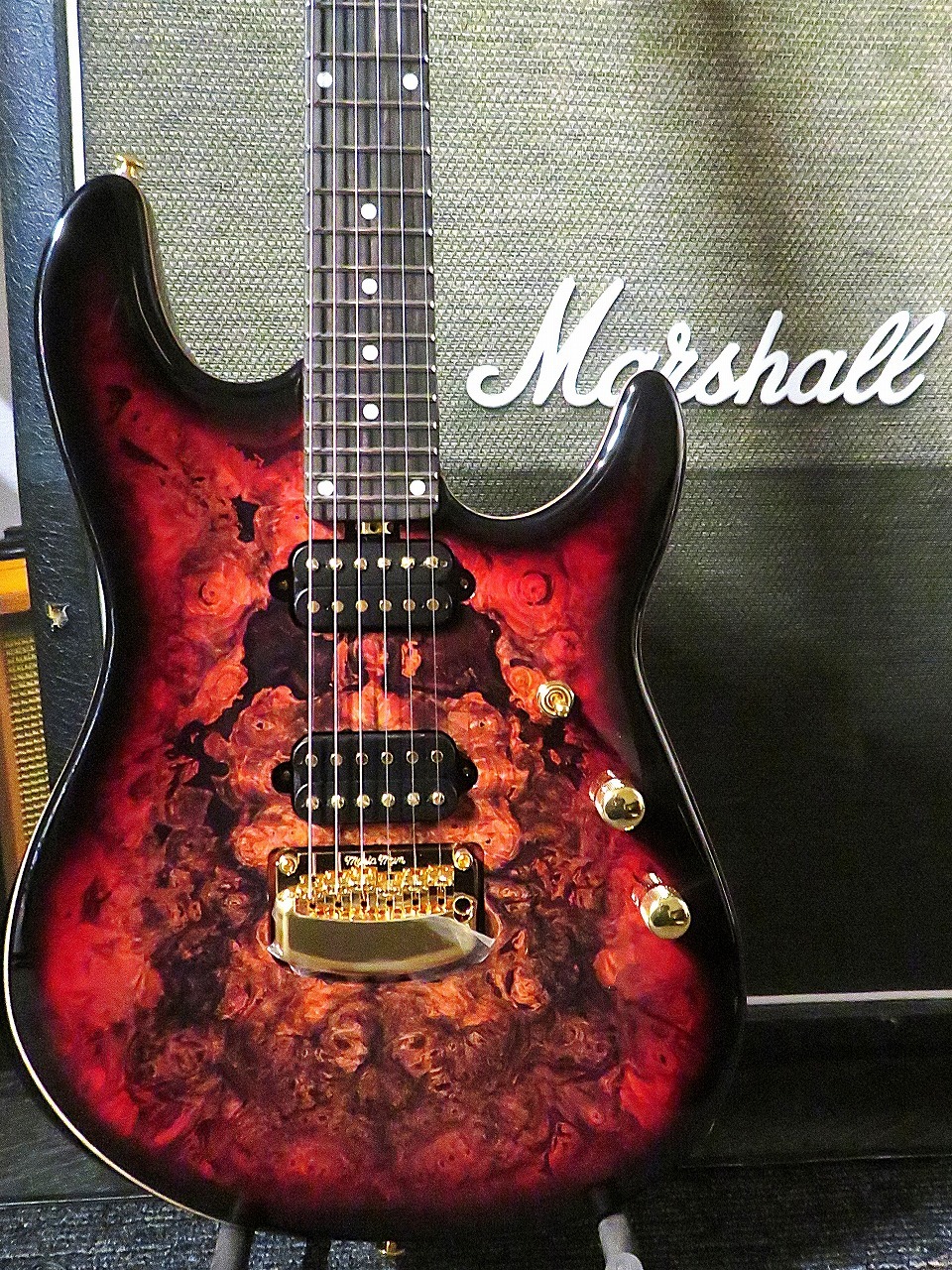 MUSIC MAN Jason Richardson 6-String Cutlass -Rorschach Red MUSIC MAN Jason Richardson 6-String Cutlass -Rorschach Red