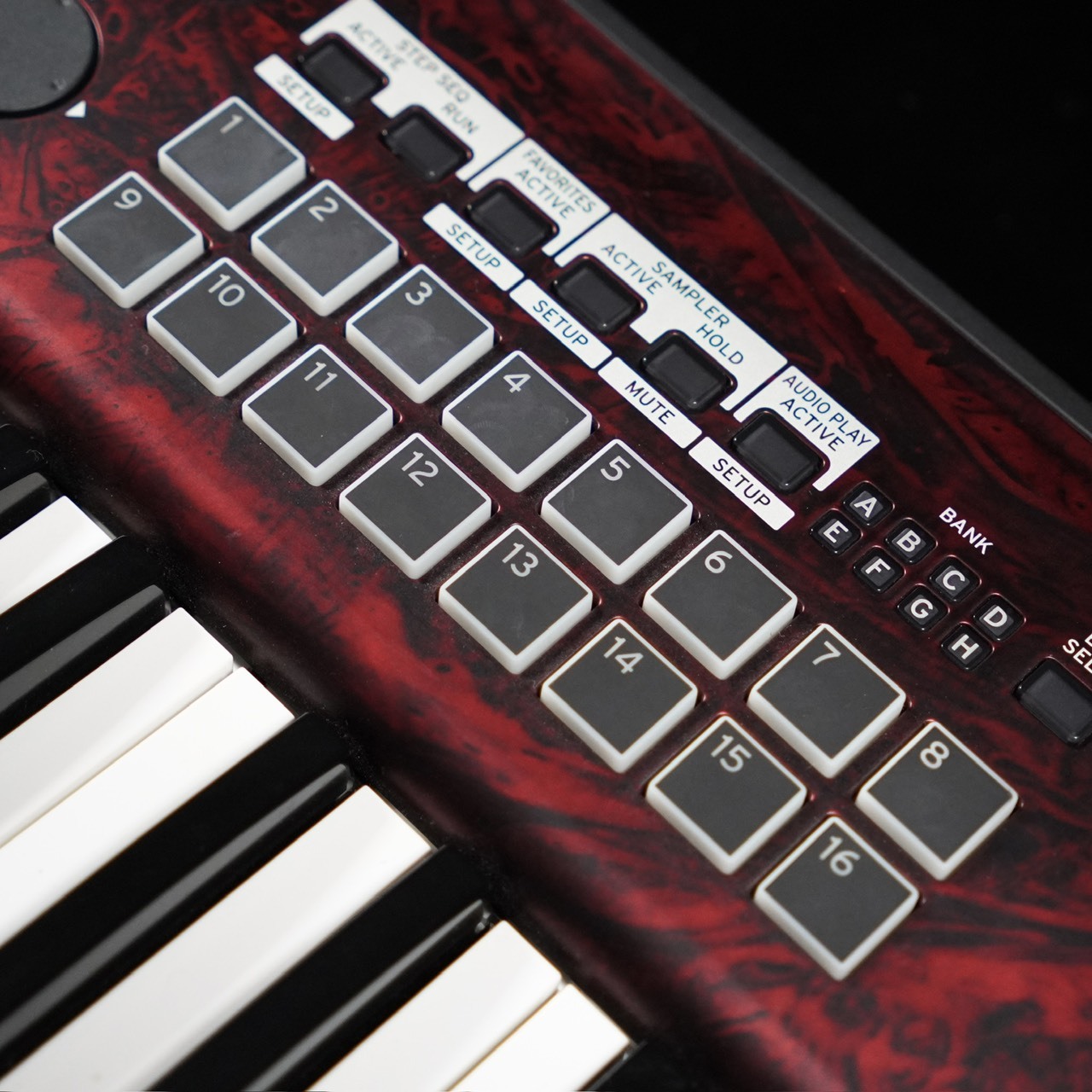 KORG KROSS2-61 Red Marble 限定カラー レッドマーブル 軽量【3.80kg