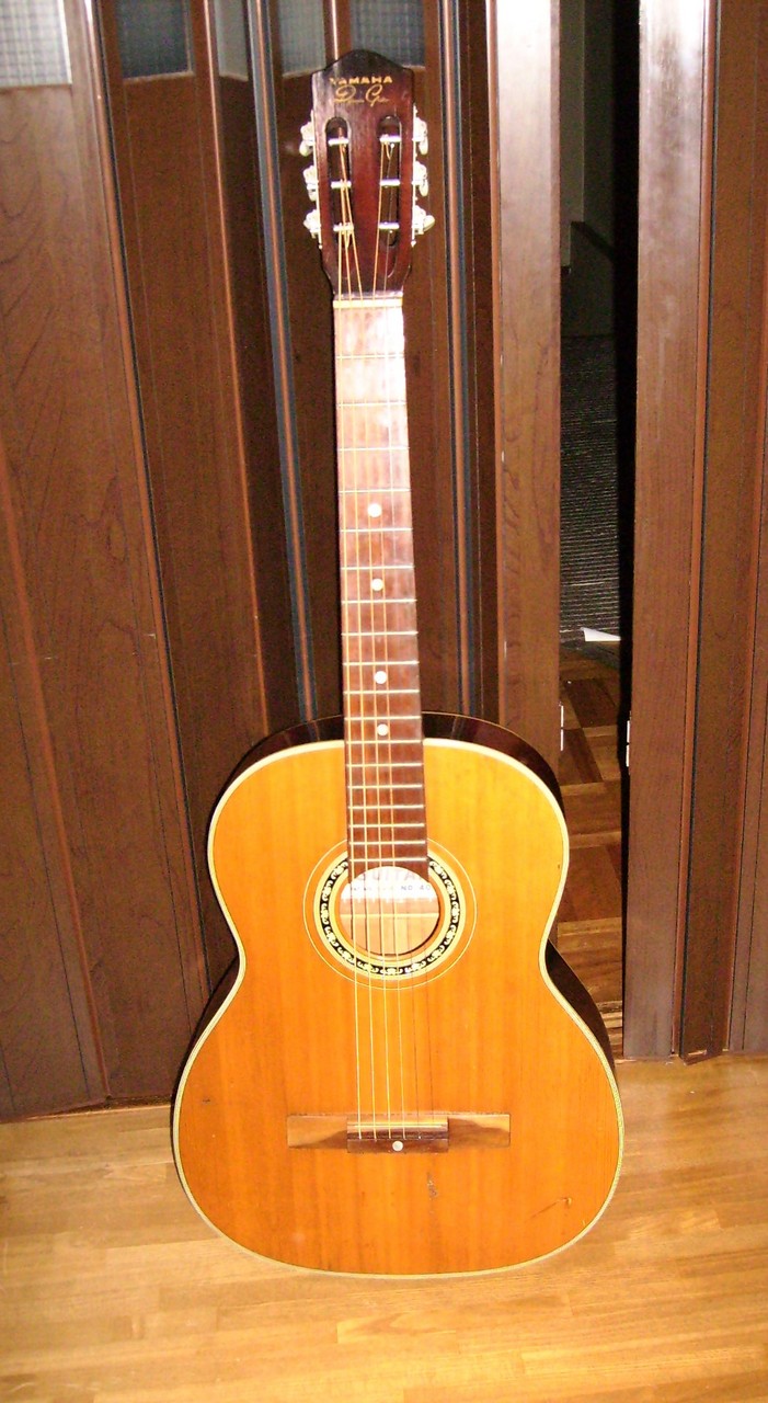 YAMAHA Dynamic Guitar ヤマハ ダイナミックギター No.4 ハードケース 
