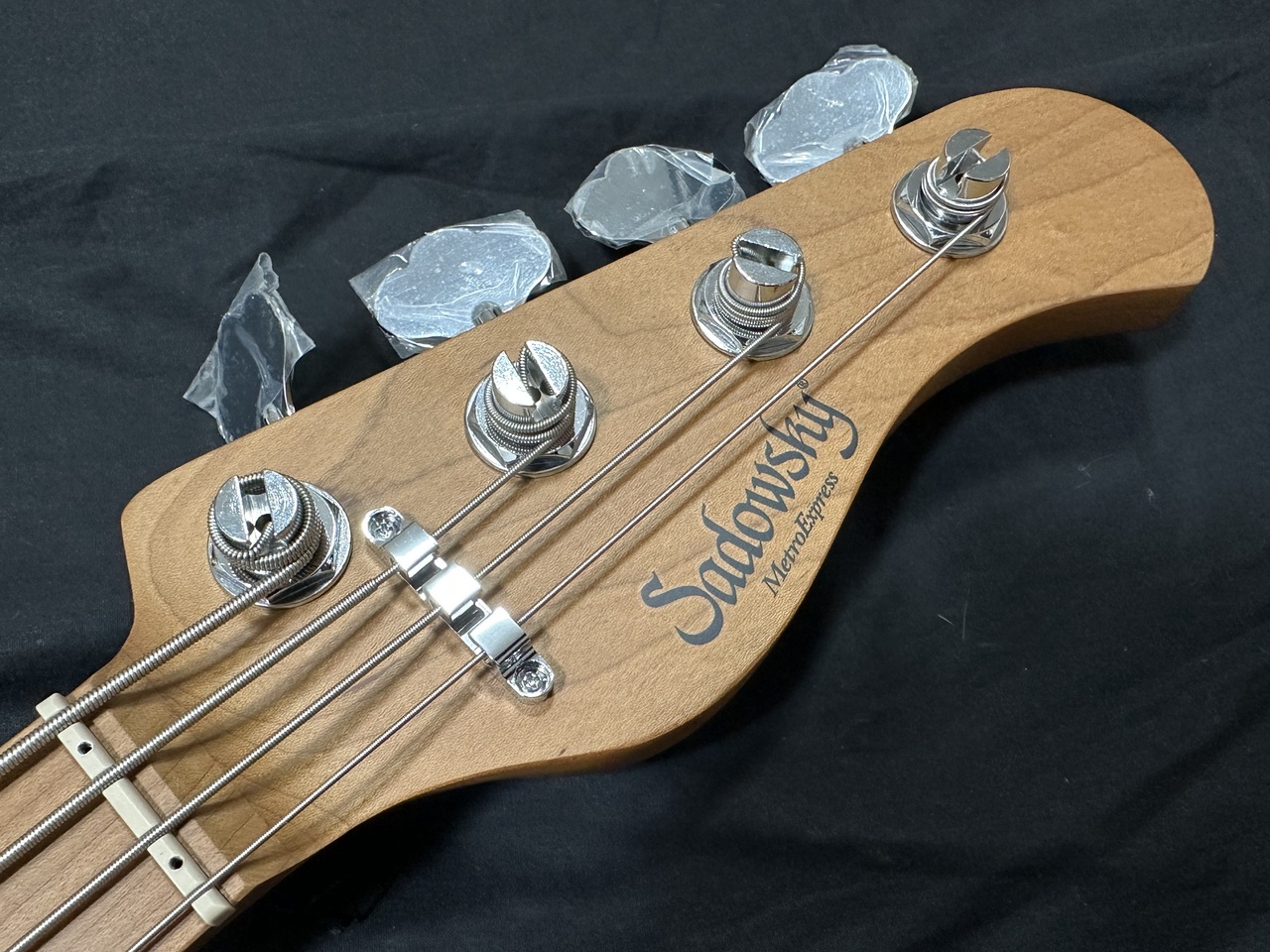 Sadowsky MX21 VJ4/M/OWT(サドウスキー JBタイプ)（新品特価）【楽器