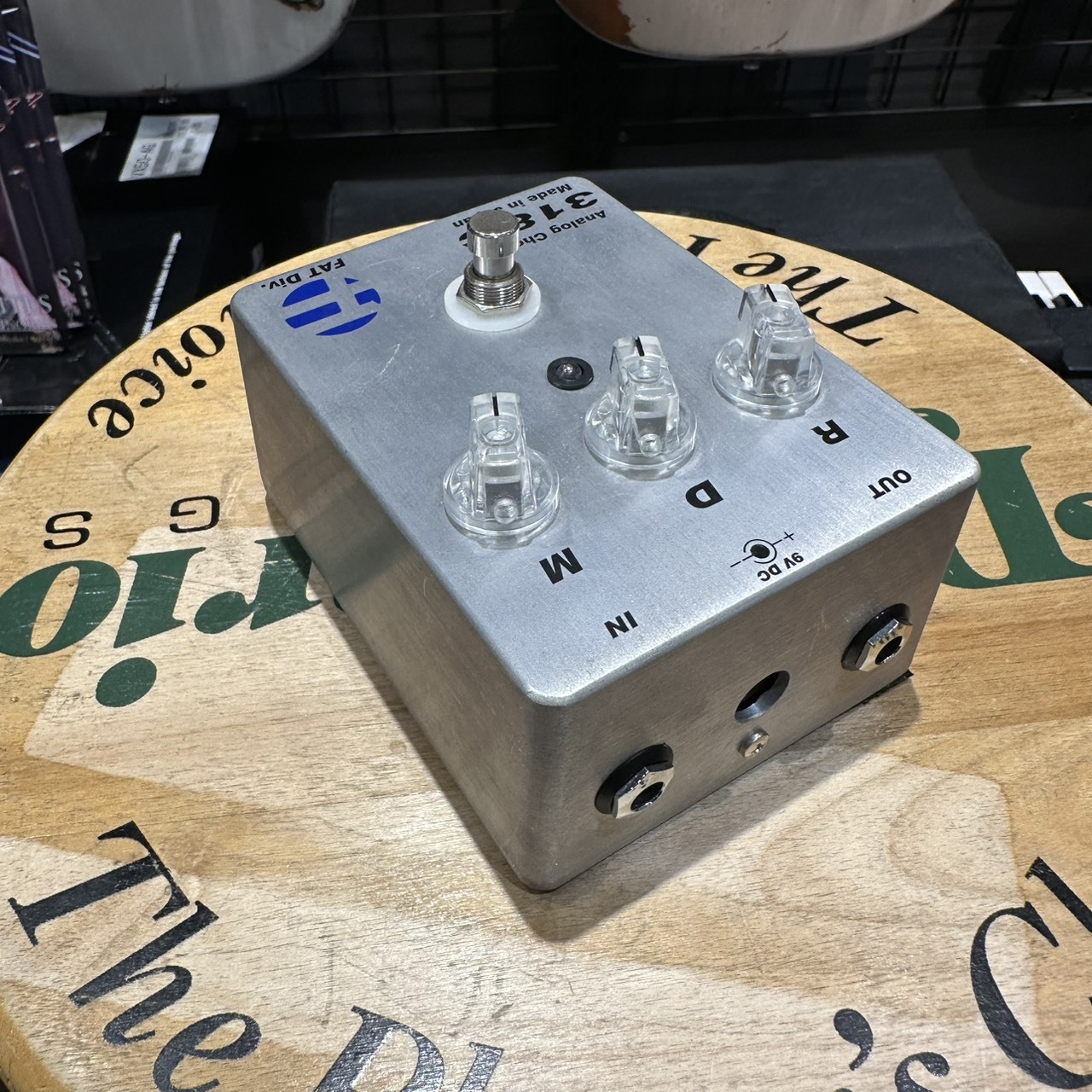 FAT 318C　コーラス　エフェクター FAT 318C コーラス エフェクター FAT 318C アナログコーラスエフェクター