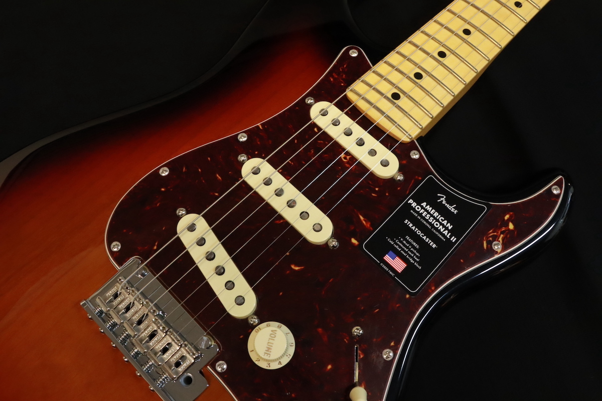 Fender American Professional Ⅱ Stratocaster Maple Neck 3 Tone