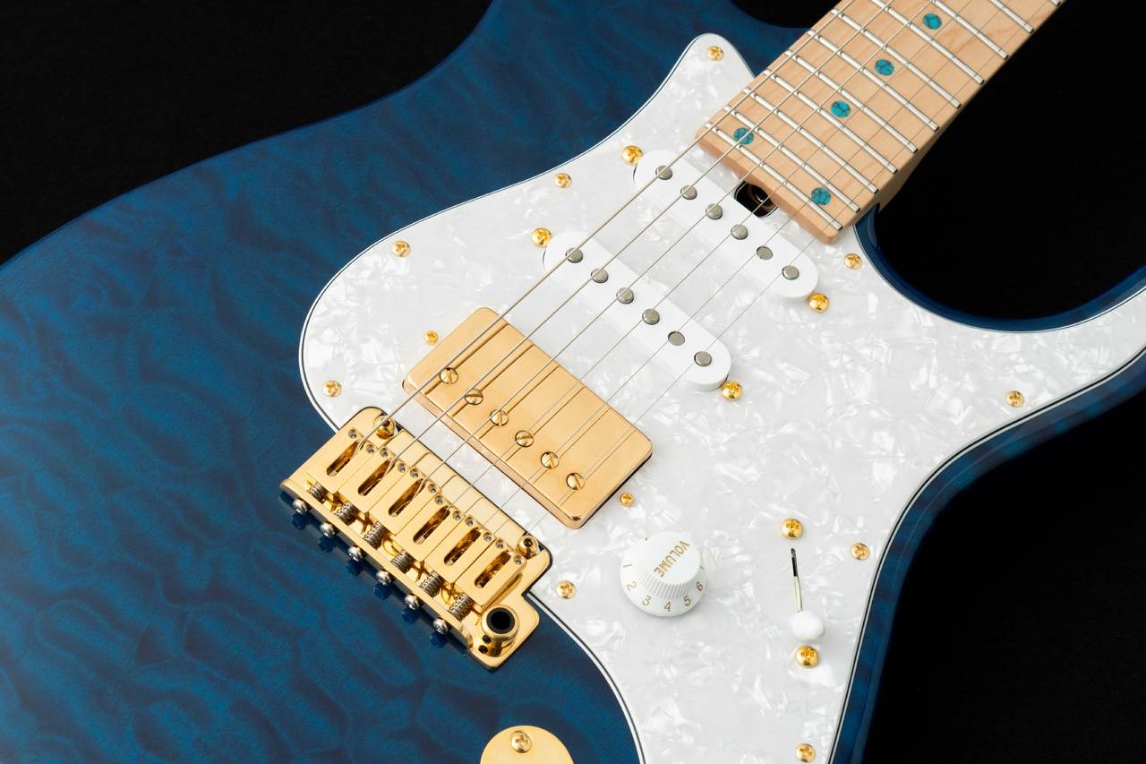 T's Guitars DST-Classic 24 w/Master Grade Quilt Maple -Trans Blue