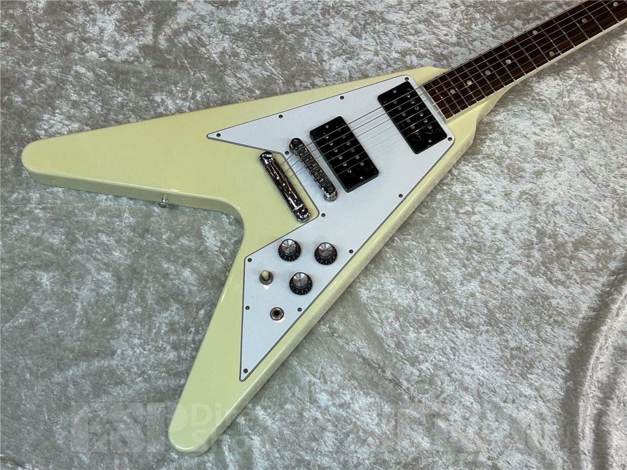 Gibson 70s Flying V (Classic White)（中古/送料無料）【楽器検索