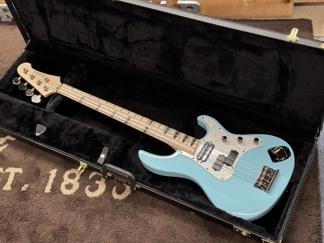 YAMAHA ATTITUDE LTD3 ソニックブルー Billy Sheehan Signature