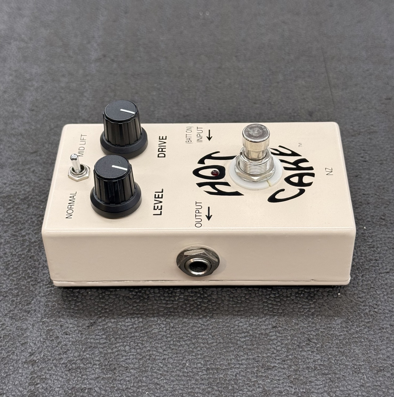 ギター CROWTHER AUDIO HOT CAKE MID LIFT CROWTHER AUDIO Hot Cake 2Knob MID LIFT（中古）【楽器検索