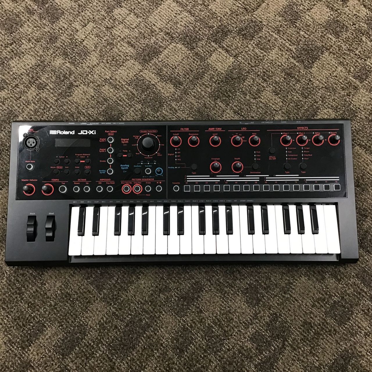 Roland JD-Xi【現物写真】（中古/送料無料）【楽器検索デジマート】