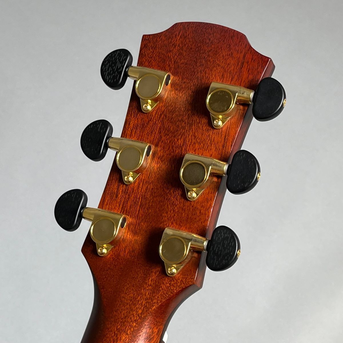 YAMAHA エレアコAPX1200Ⅱ 新品同様‼️ YAMAHA (ヤマハ)APX1200Ⅱ/NTオール単板 エレアコ【現物画像】（新品