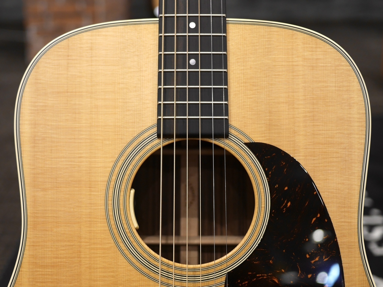 Martin 【月末大セール】【USED】D-28 SATIN 【Anthem SL搭載】【分割