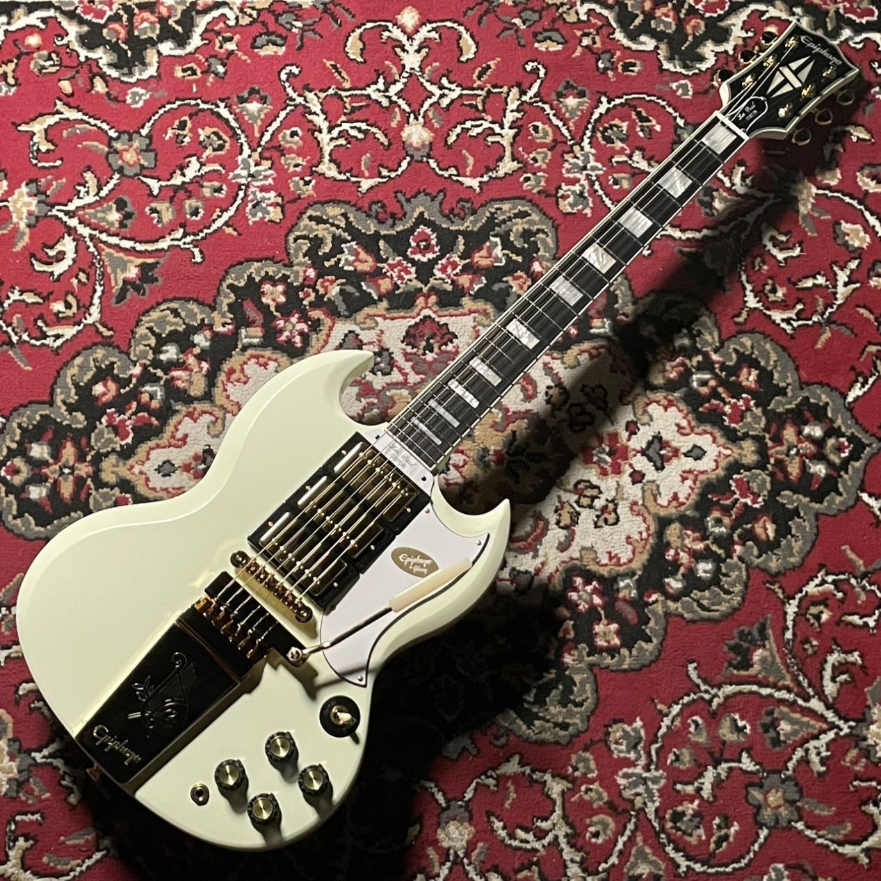 Epiphone 1963 Les Paul SG Custom with Maestro Vibrola Classic