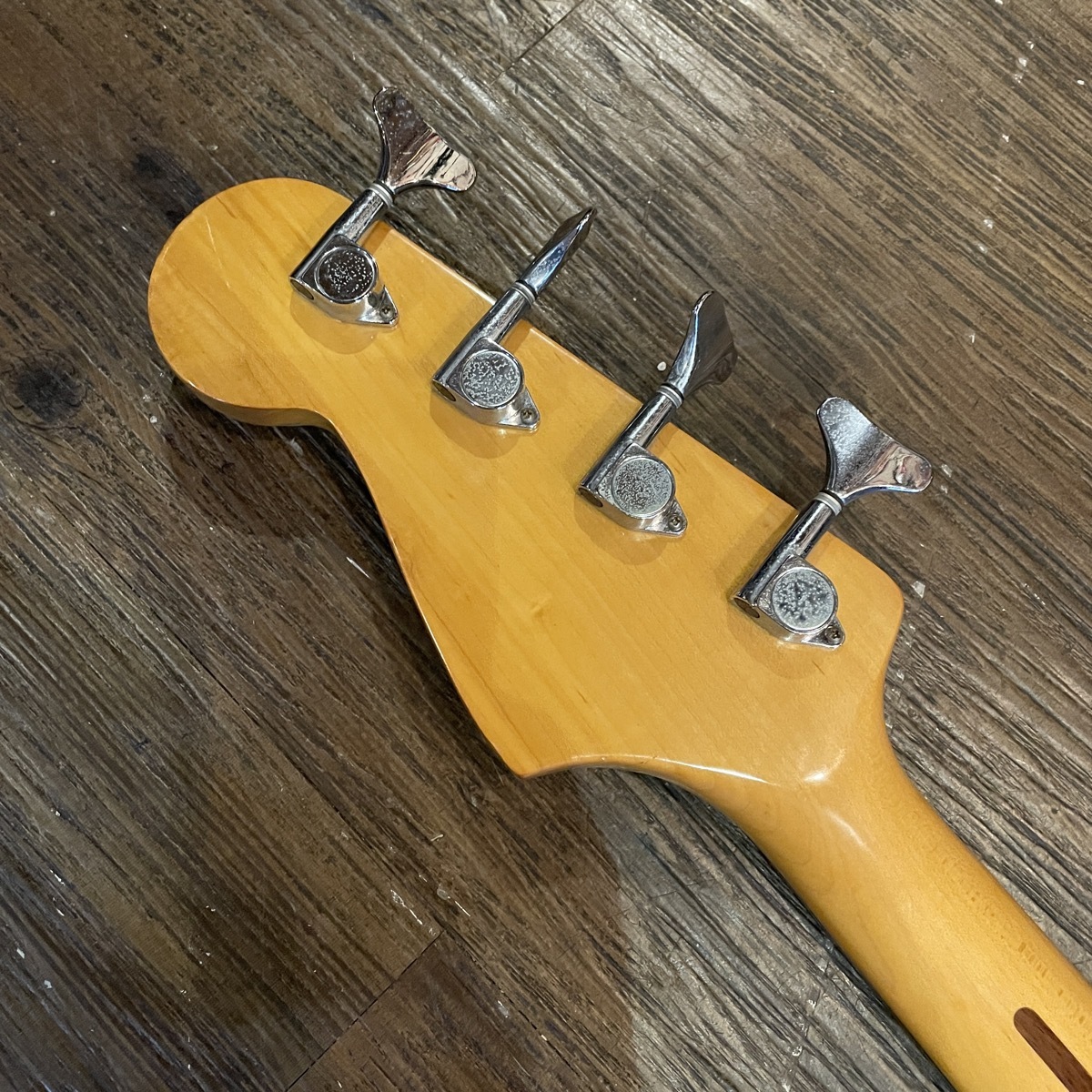 美品 Mad Axe BY Aria ProⅡエレキベース 【整備品】 Aria Pro II Mad Axe by Aria proII Electric Bass（中古/送料