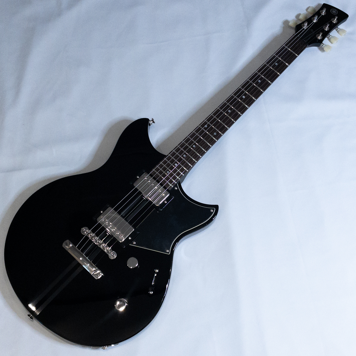 YAMAHA REVSTAR RSE20 BL（新品）【楽器検索デジマート】
