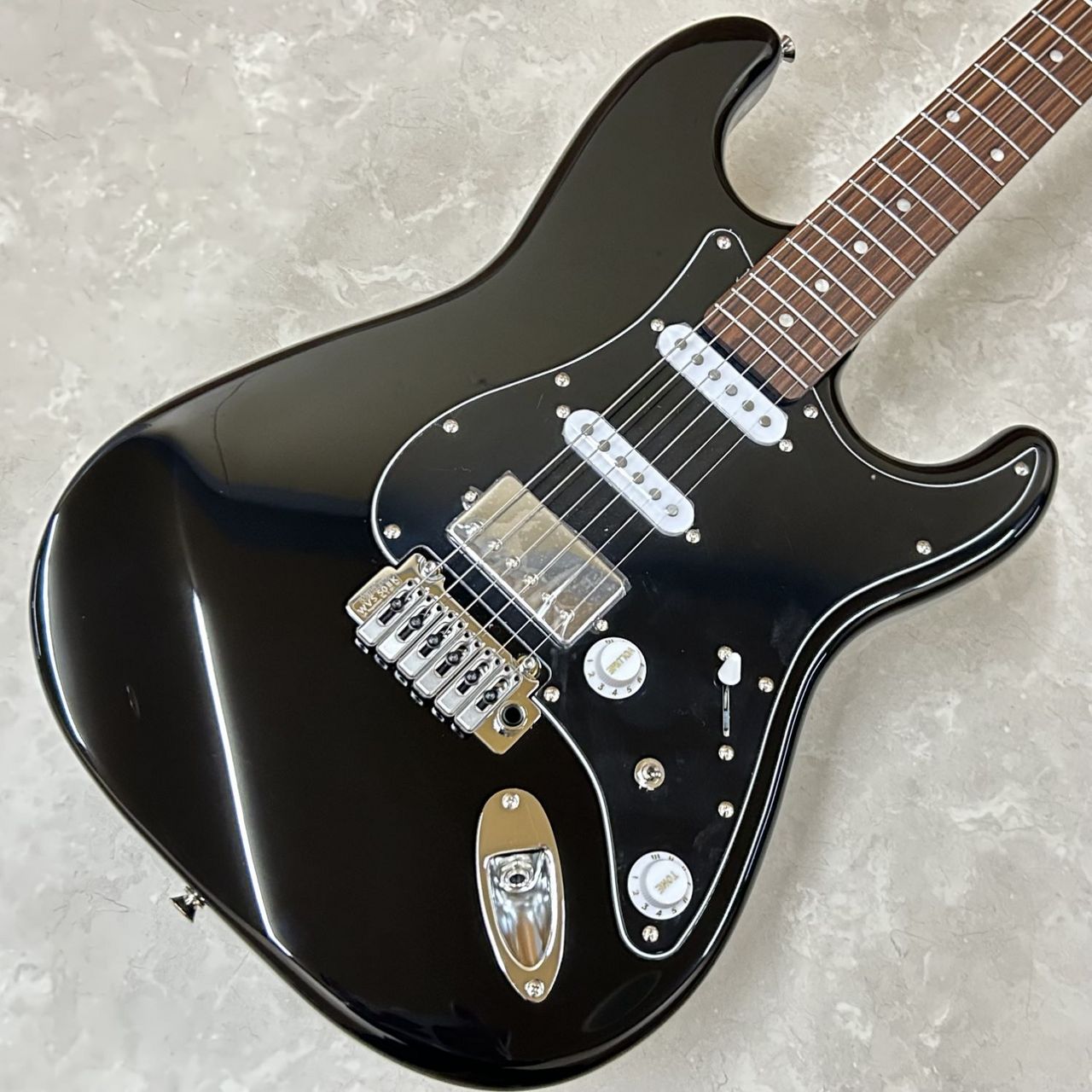 ギター HISTORY HST/SSH-performance 抜群の弾きやすさ、幅広いサウンドメイク【HISTORY】HST/SSH