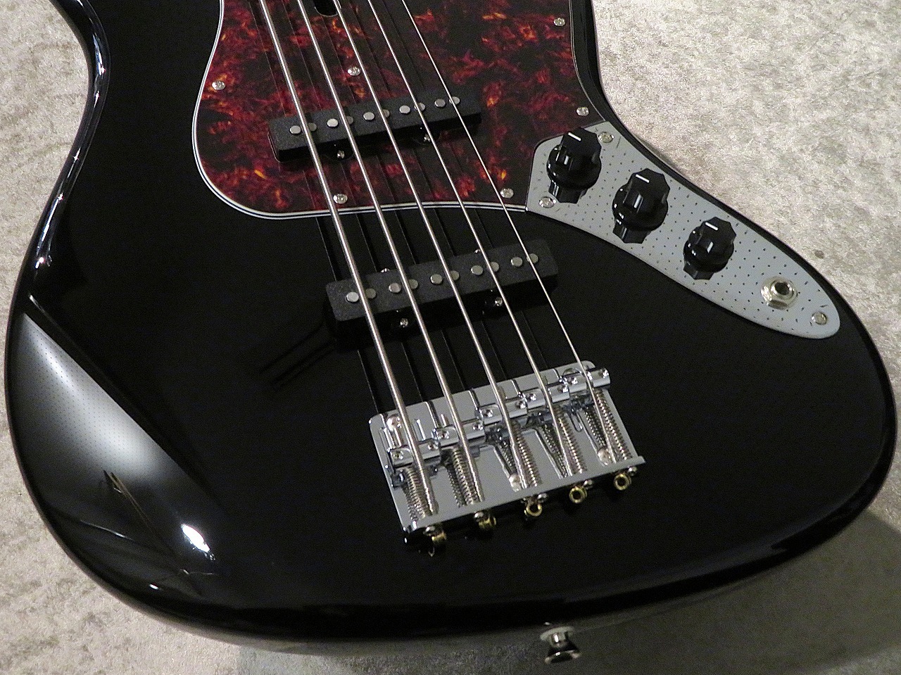 FUJIGEN(FGN) NCS NJB100RALV 【5弦】 楽天市場】FUJIGEN(FGN) NJB100RALV-VWH- 新品[フジゲン][Jazz