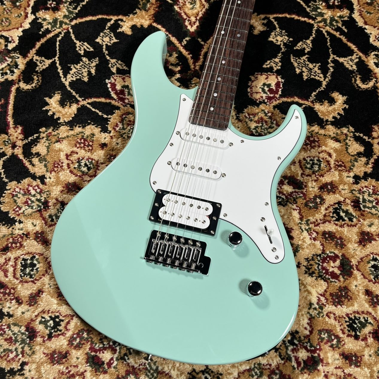 美品 YAMAHA ヤマハ Pacifica112V SOB ソニックブルー YAMAHA PACIFICA112V SOB ソニックブルー【現物画像】 ヤマハ