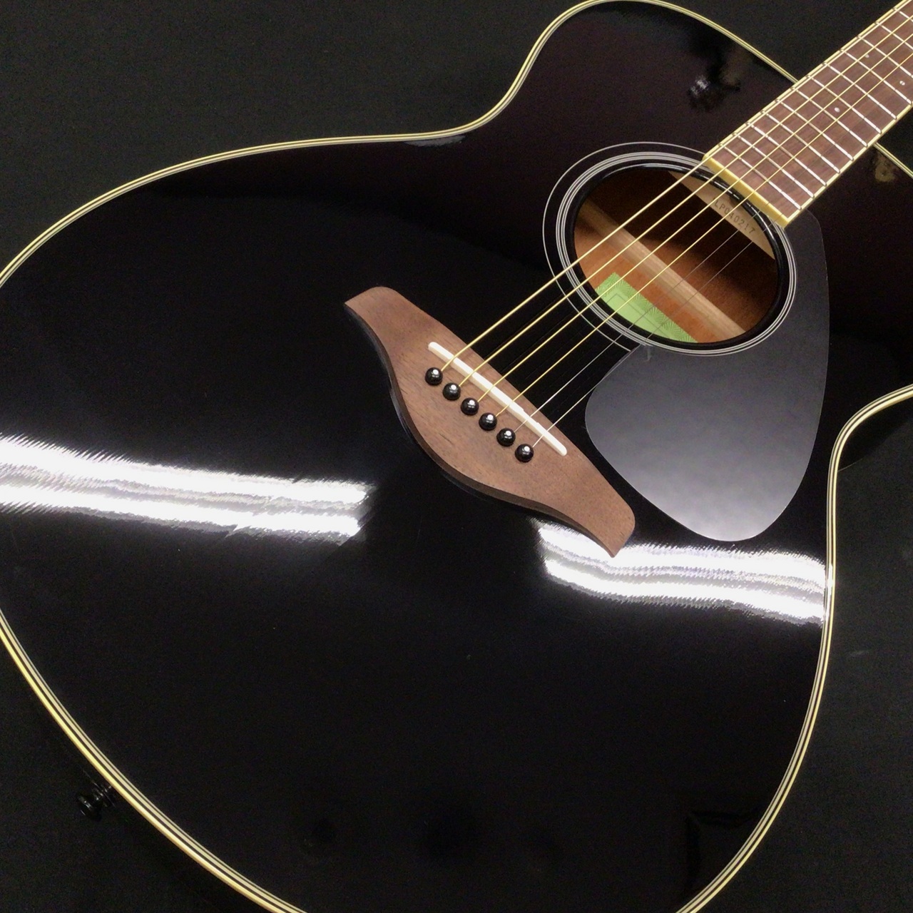 YAMAHA FS820 BL(ブラック)（新品/送料無料）【楽器検索デジマート】