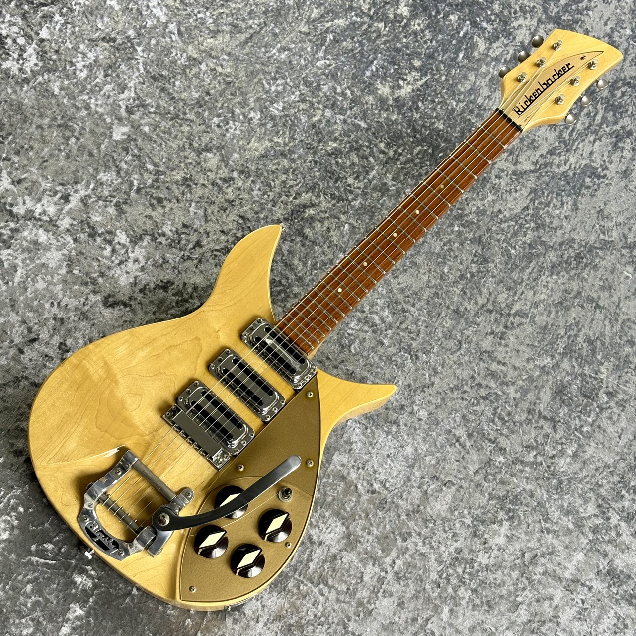 【極希少】rickenbacker 325 V59 1996年製 極希少】rickenbacker 325 V59 1996年製 - メルカリ