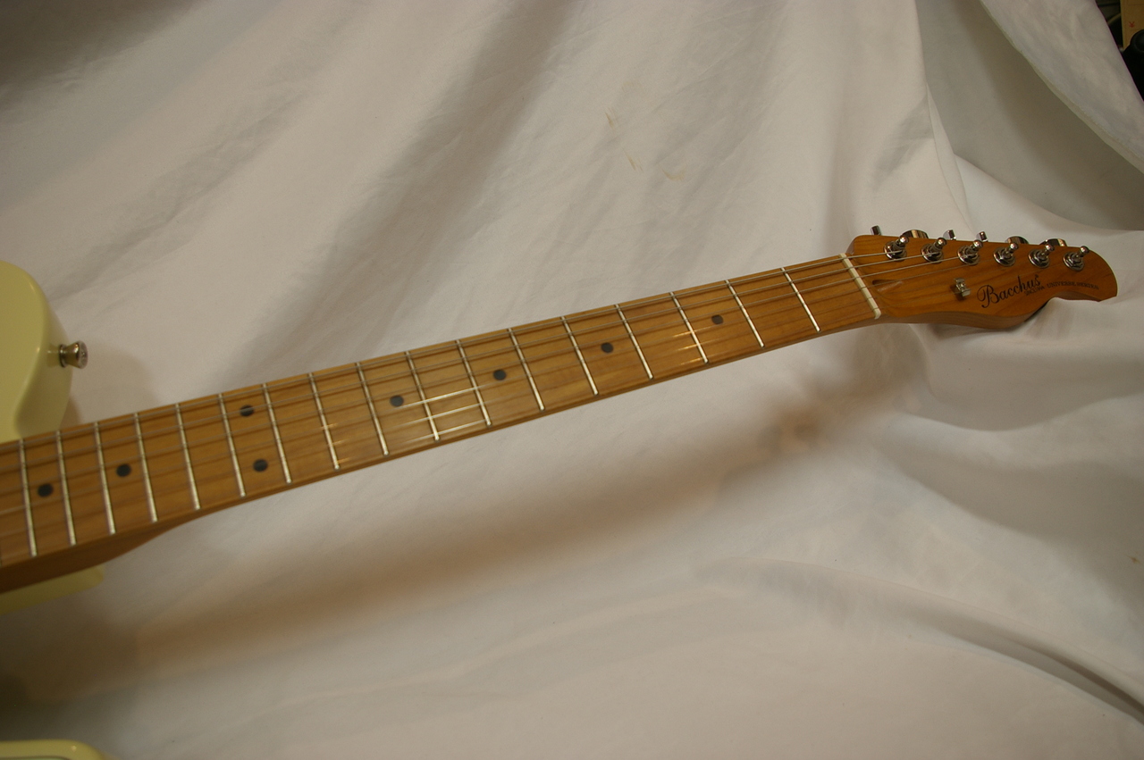 Bacchus BTE-2-RSM/M OWH【画像商品掲載】（新品）【楽器検索