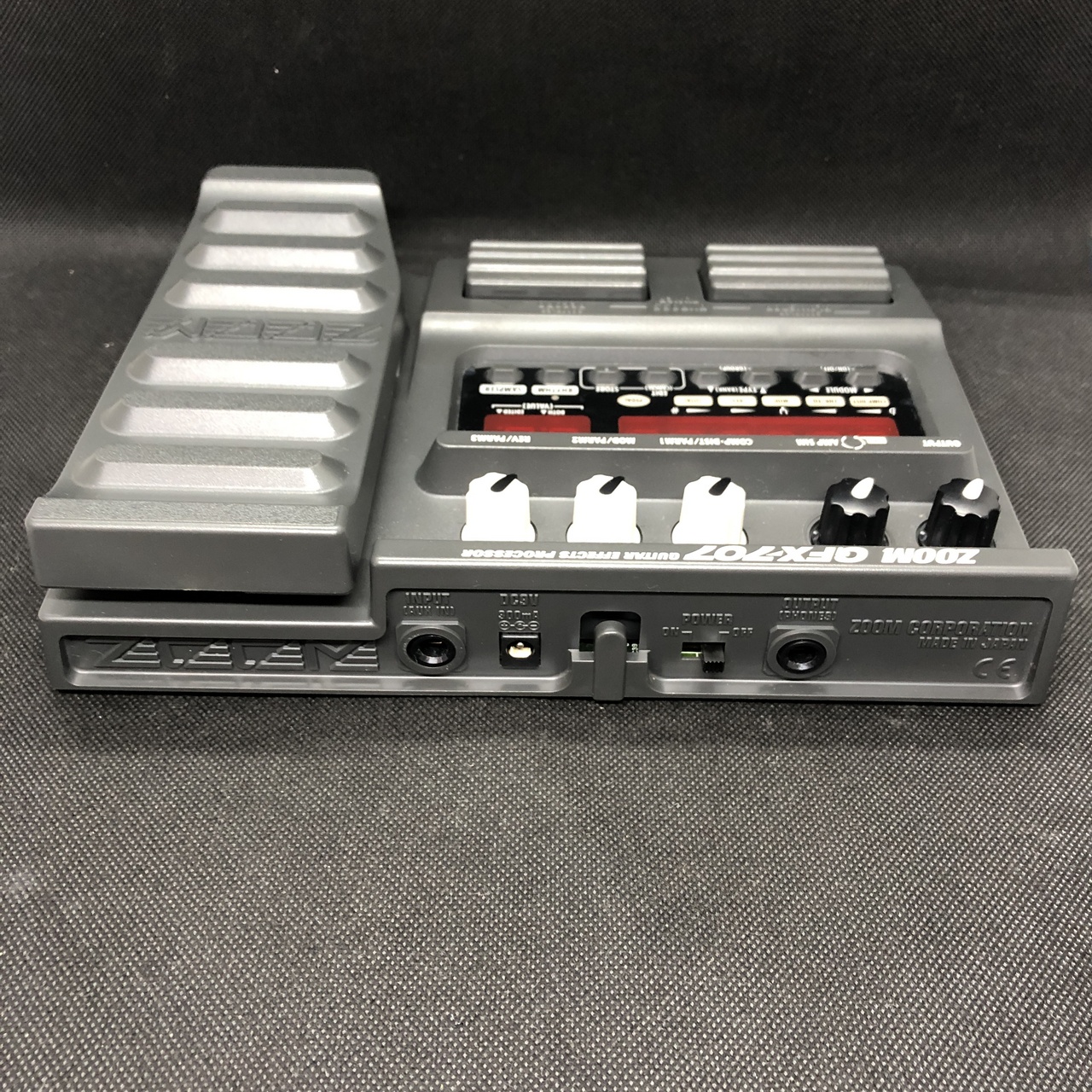 ZOOM GFX-707 Guitar Effects Processor（中古/送料無料）【楽器検索