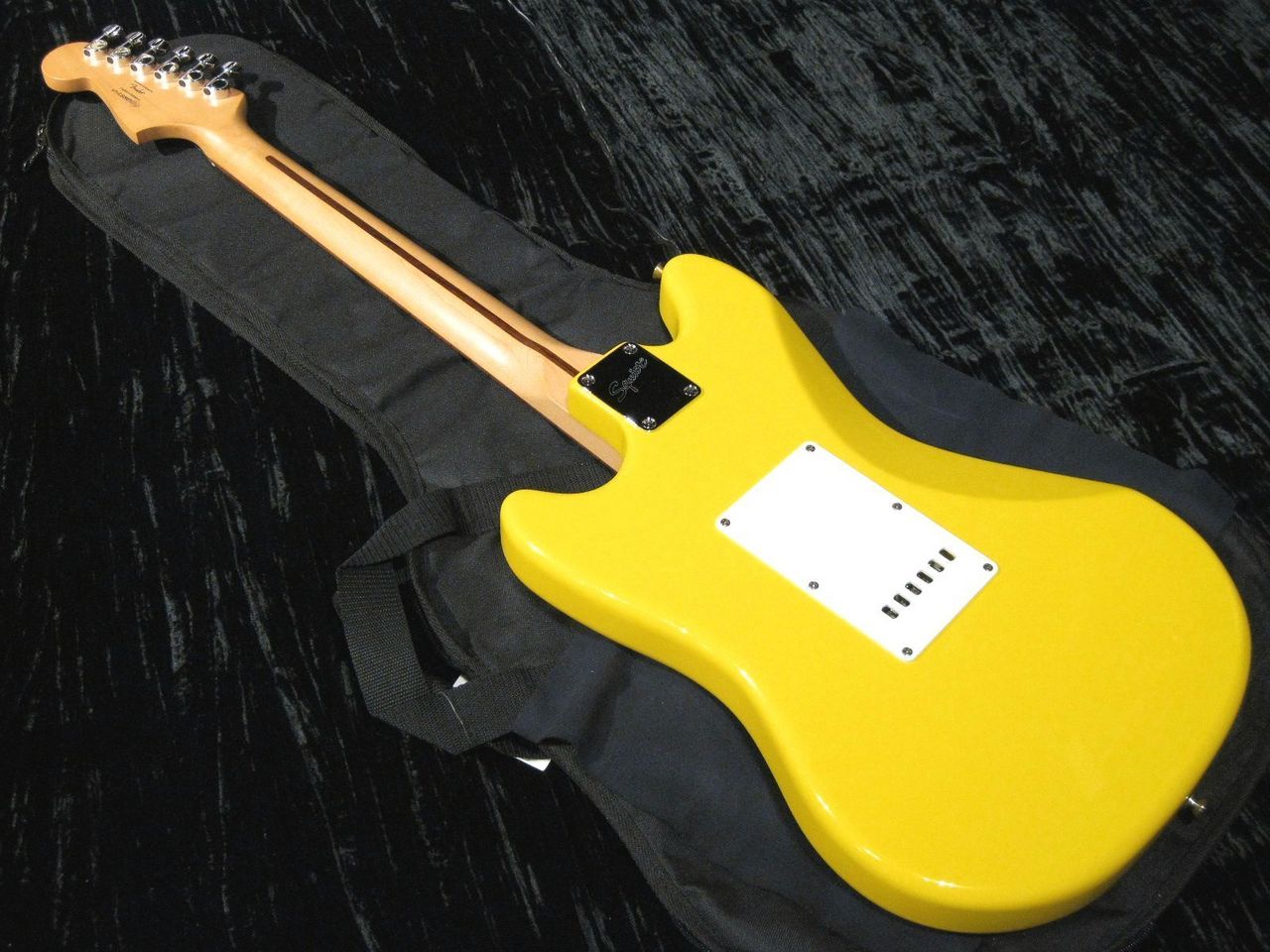 Squier by Fender FSR Cyclone / Yellow（中古）【楽器検索デジマート】